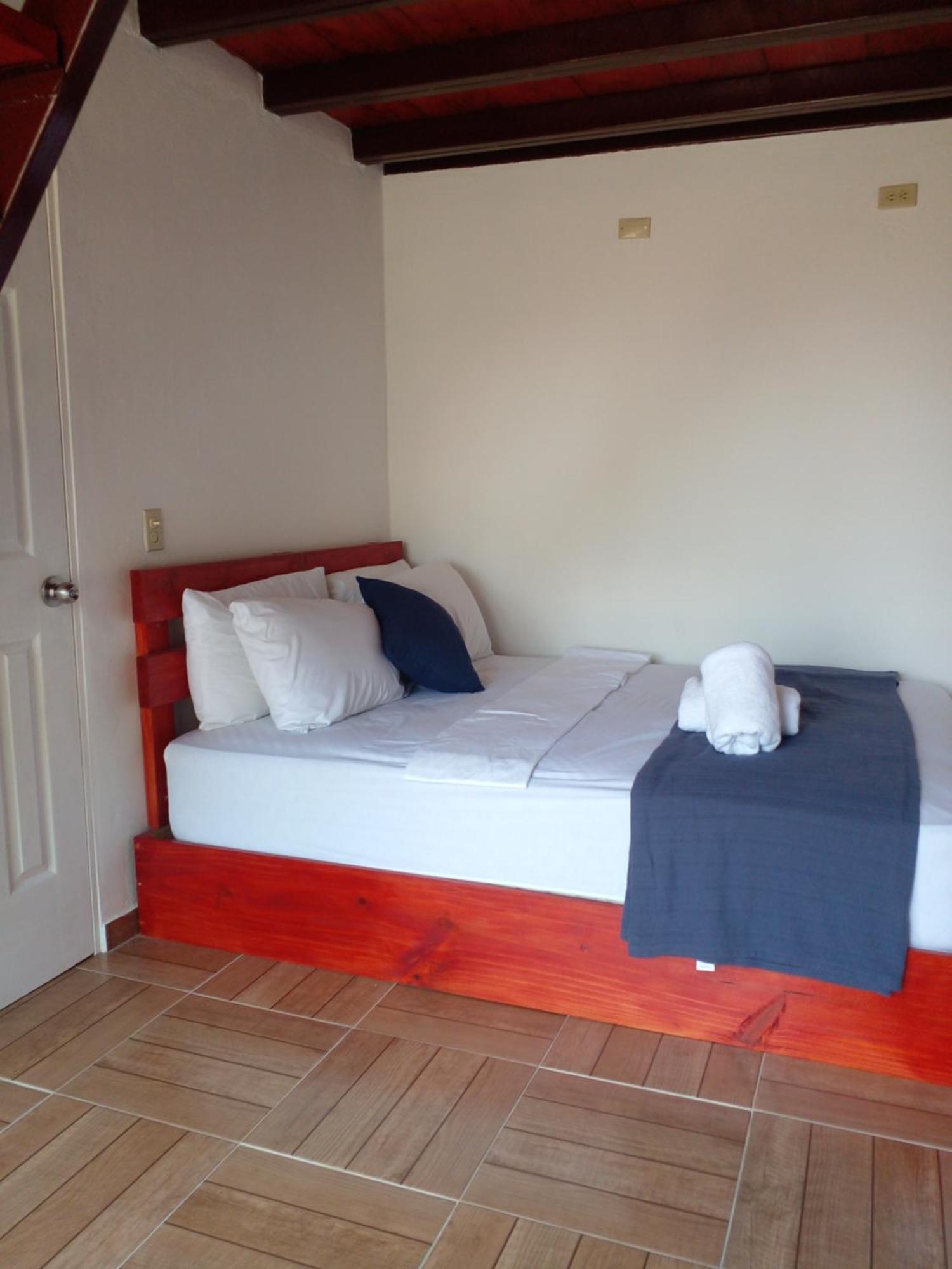 Cabanas Martina Surf Playa Guanico Pedregal Buitenkant foto